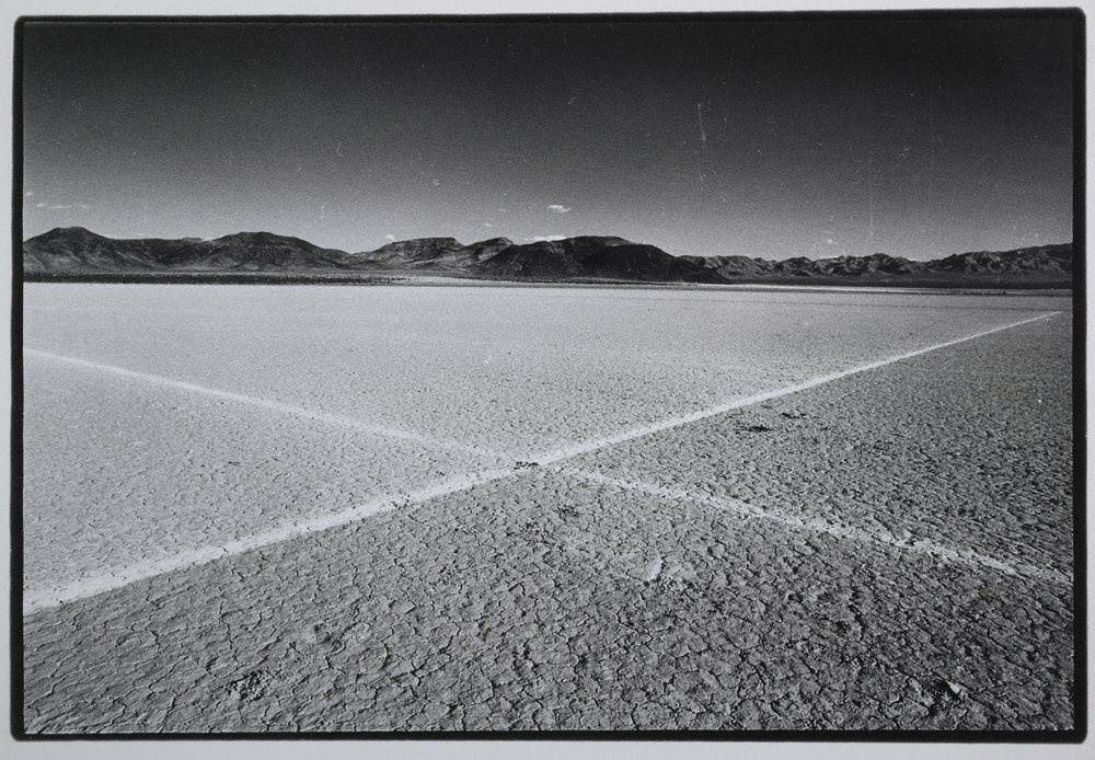 Walter De Maria, “Desert Cross,” El Mirage Dry Lake, 1969