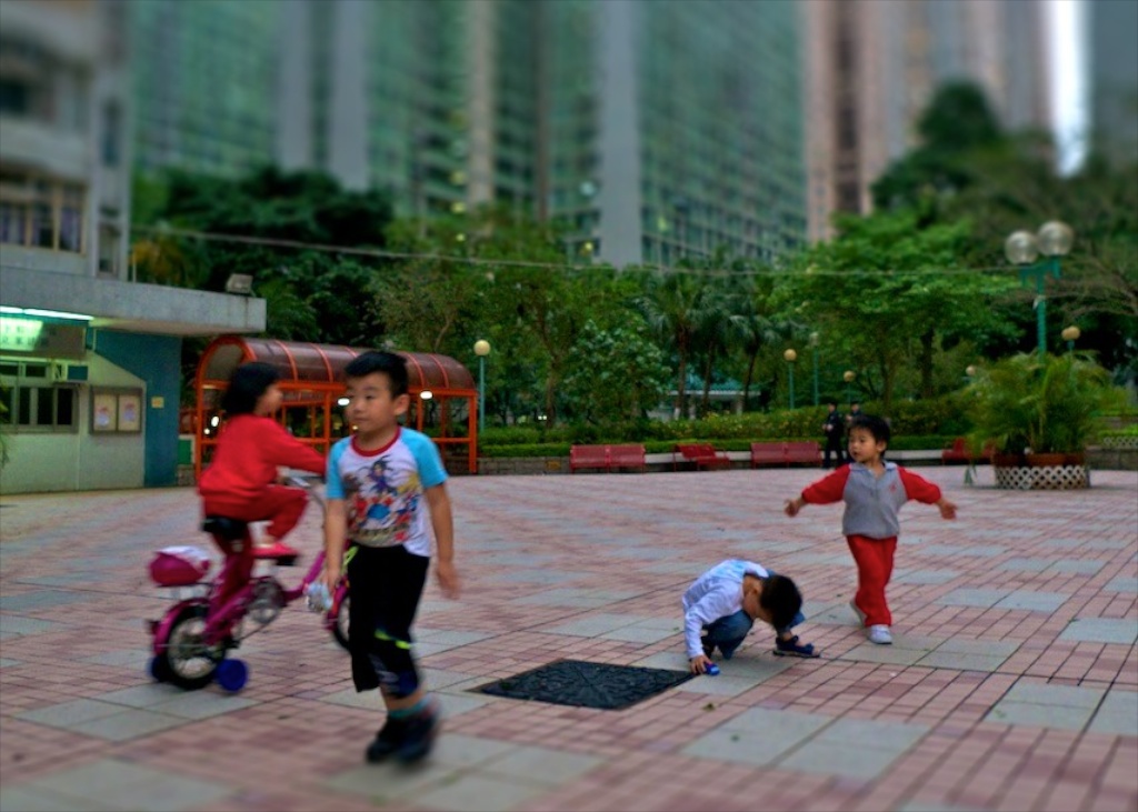 Enfants à Kowloon-tiltshift